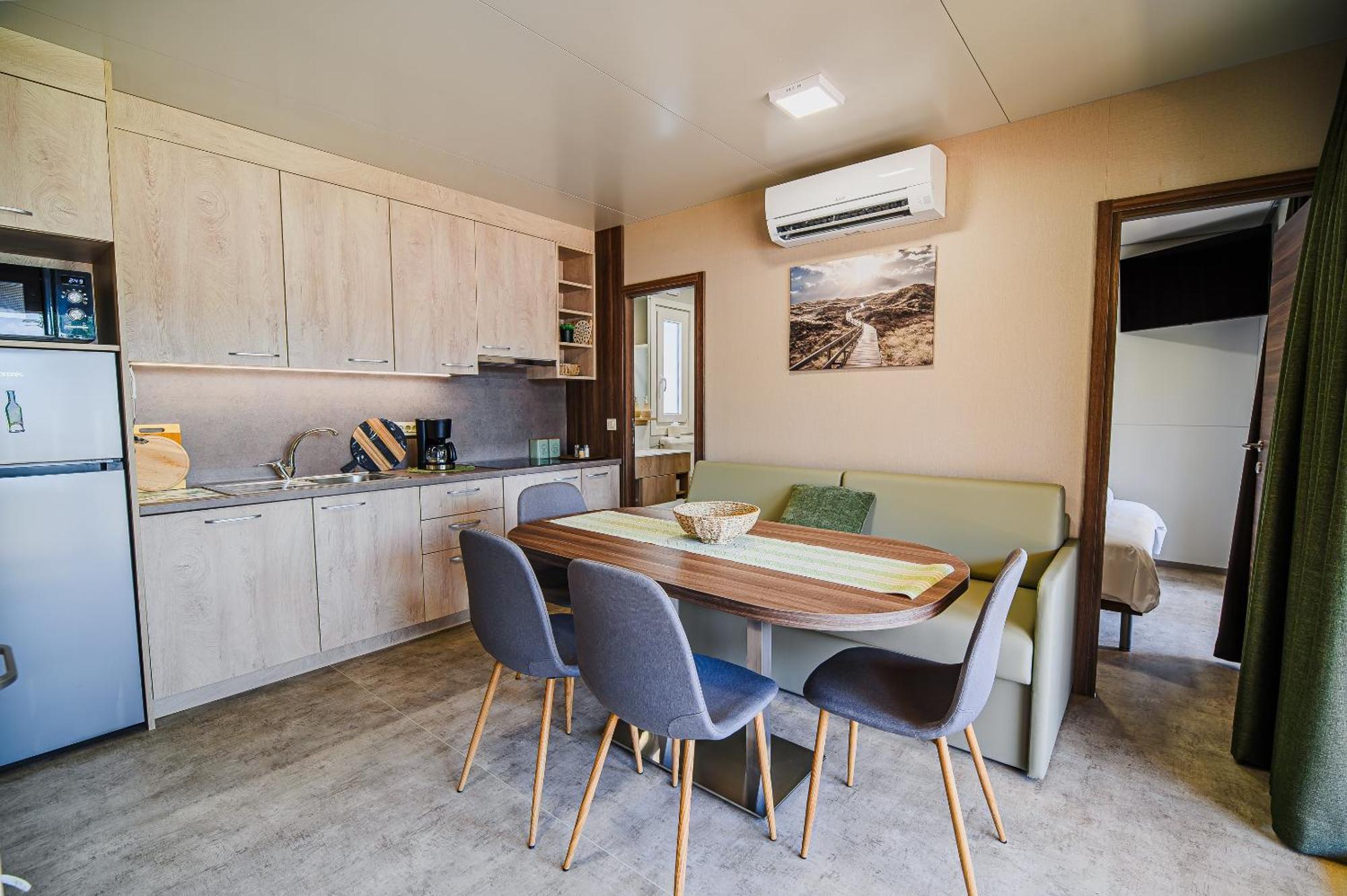 Premium Mobile Homes With Thermal Riviera Tickets Catez ob Savi Pokój zdjęcie